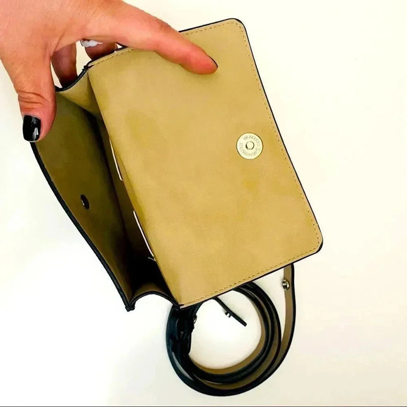 NWOT Vince Camuto Convertible Belt/Waist Bag - Picture 6 of 7